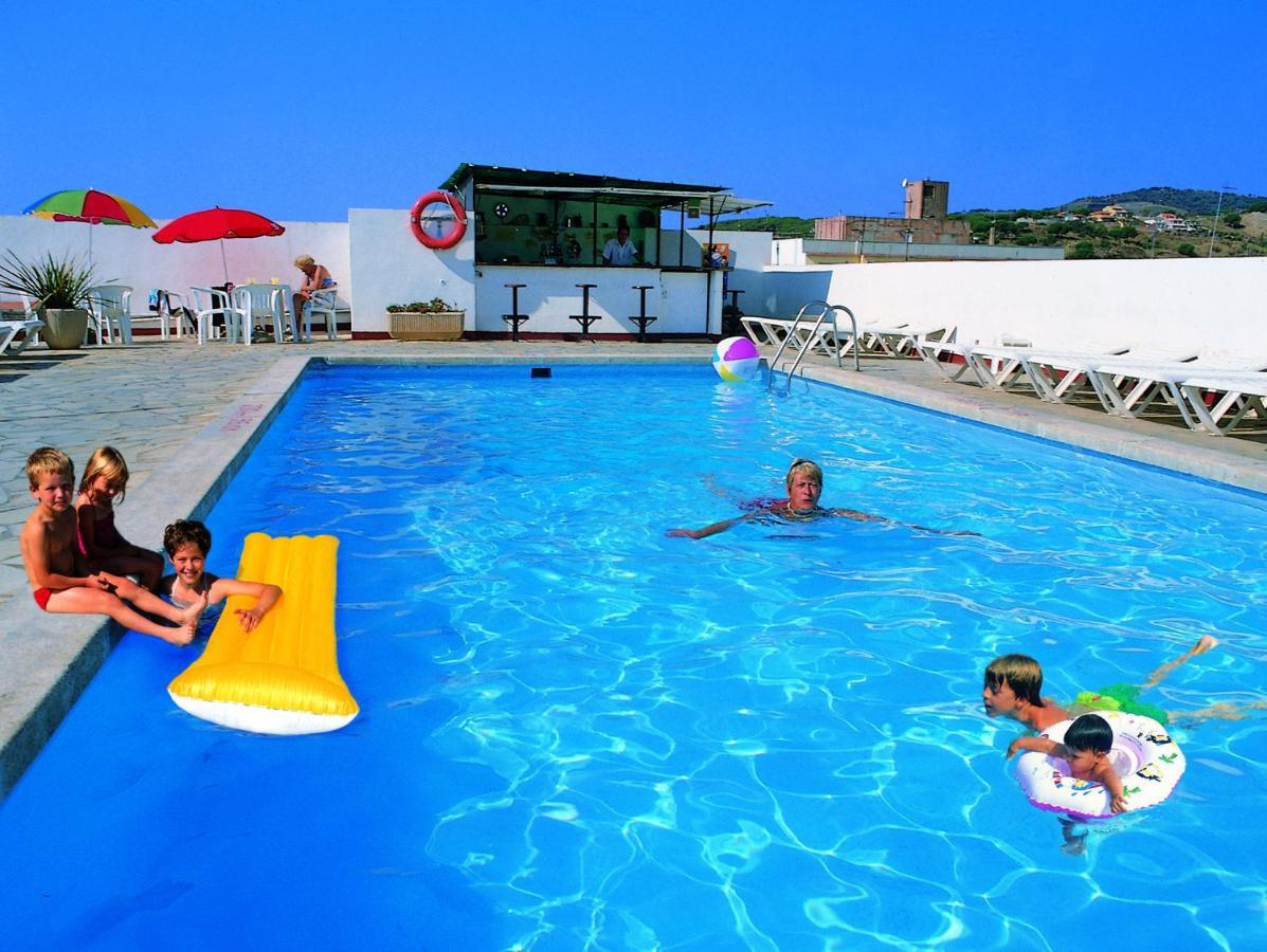 Hotel Continental Calella Eksteriør bilde